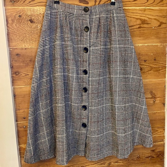 VINTAGE TWEED CIRCLE SKIRT 🤎📚 - Picture 6 of 9